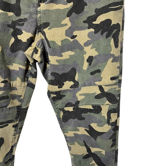 Camo Skinny Pants stretch  Zipper Accents  Womens Large  Umgee Cotton - Picture 2 of 9